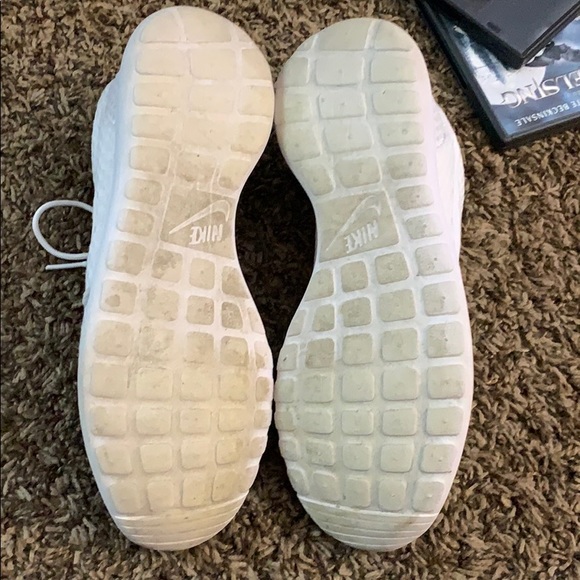 Nike | Shoes | Nike White Roshes | Poshmark